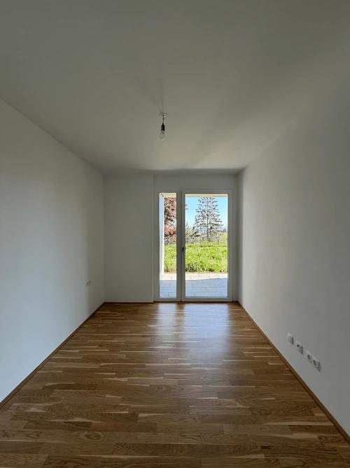Empty minimalist modern room ready for virtual staging