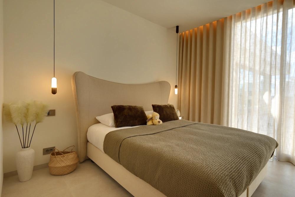 Luxury Villa - Original unedited real estate photo Luxury Villa - Original unedited real estate photo